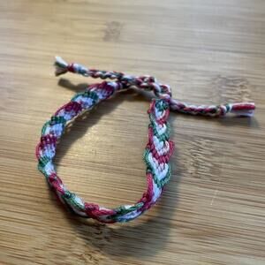 Maryam Bracelet, anklet, trendy, comfortable, tie, embroidery thread, woven, gif